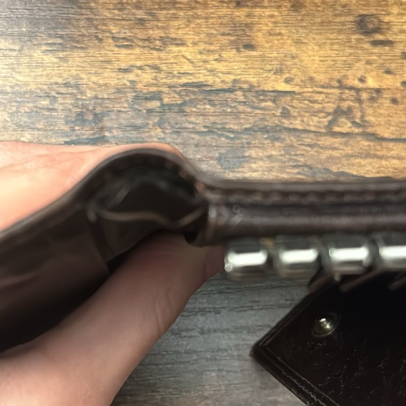 FENDI KeyHolder - Picture 12 of 16